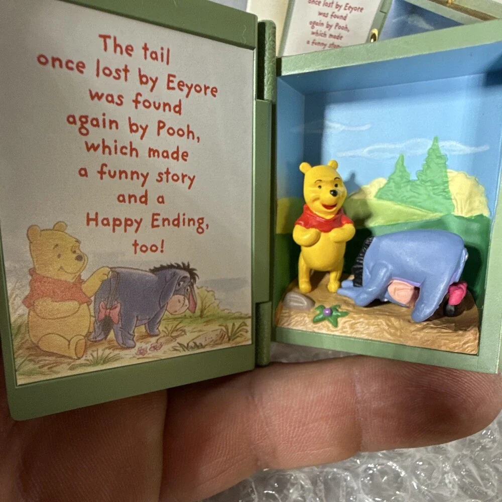 Hallmark Keepsake Ornament 2006 Eeyore Loses a Tail Winnie the Pooh #9 NIB